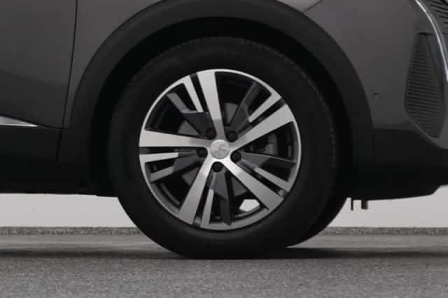 Peugeot 5008 (2022) thumbnail 42