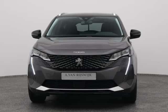 Peugeot 5008 (2022) thumbnail 9