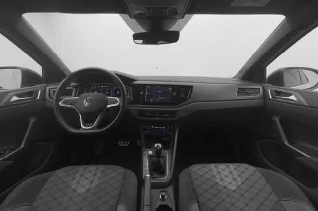 Volkswagen Taigo (2022) thumbnail 3