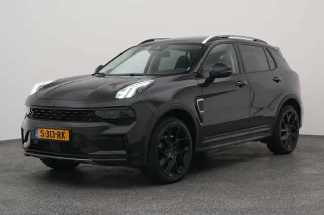 Lynk & Co 01 (2023) thumbnail 1