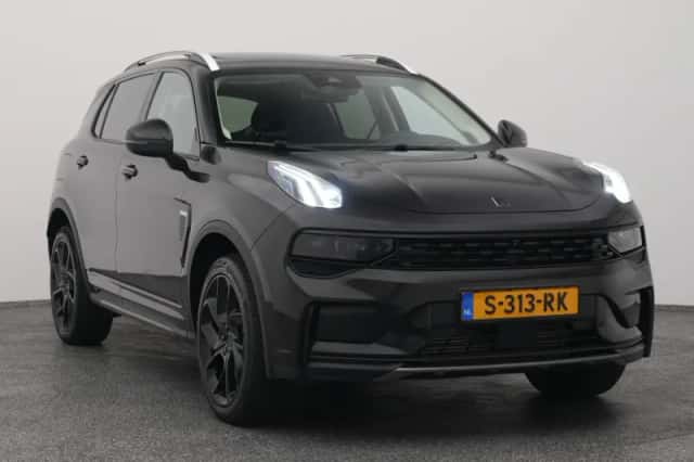 Lynk & Co 01 (2023) thumbnail 2