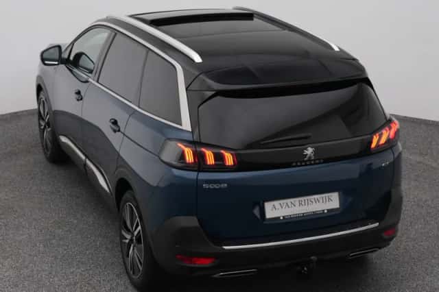 Peugeot 5008 (2021) thumbnail 25