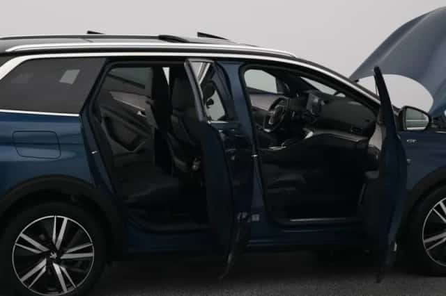 Peugeot 5008 (2021) thumbnail 34
