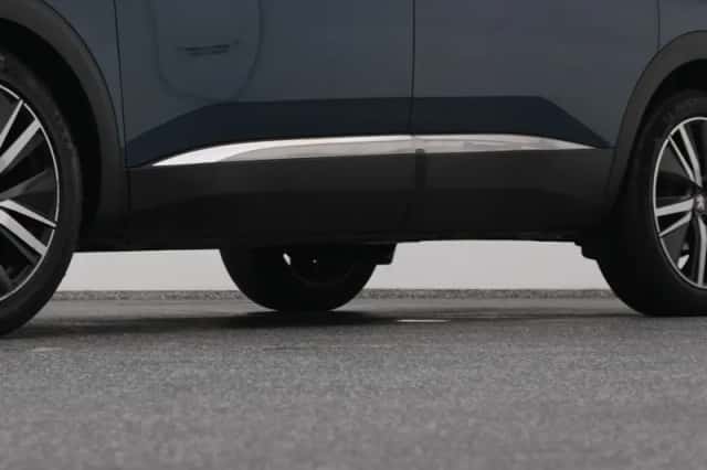 Peugeot 5008 (2021) thumbnail 37