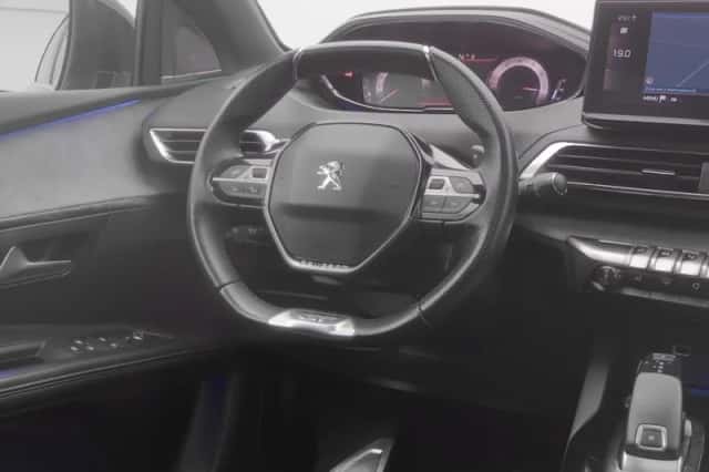 Peugeot 5008 (2021) thumbnail 7