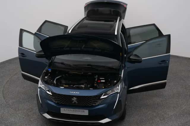 Peugeot 5008 (2021) thumbnail 70