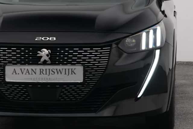 Peugeot 208 (2022) thumbnail 19