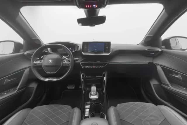 Peugeot 208 (2022) thumbnail 3