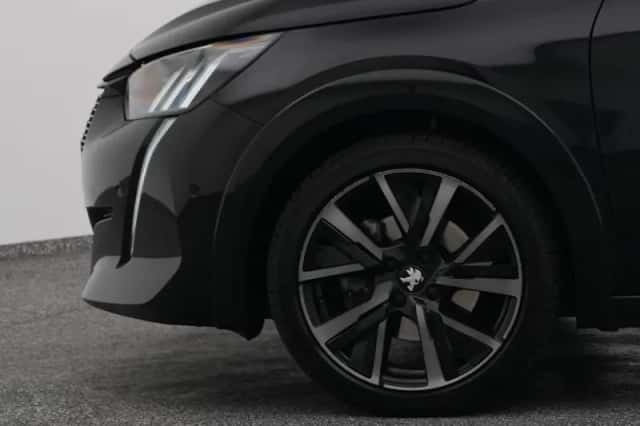 Peugeot 208 (2022) thumbnail 21