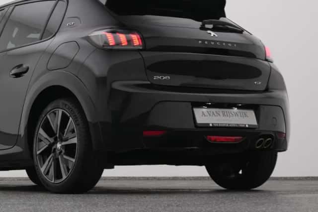Peugeot 208 (2022) thumbnail 22