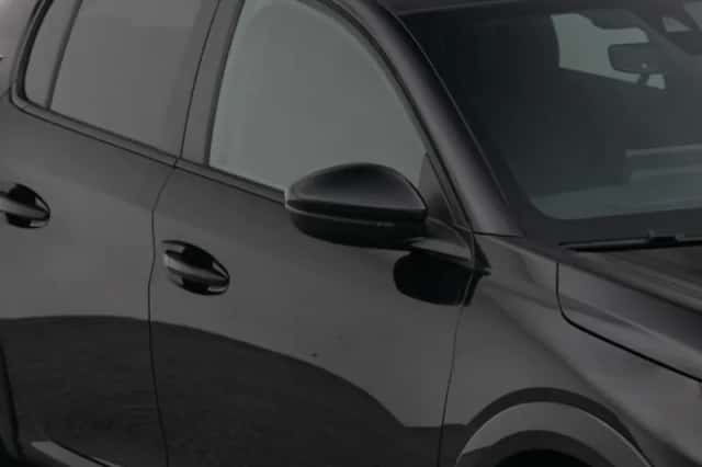 Peugeot 208 (2022) thumbnail 23