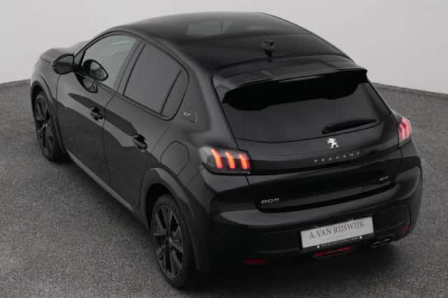 Peugeot 208 (2022) thumbnail 25