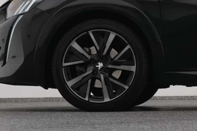Peugeot 208 (2022) thumbnail 39