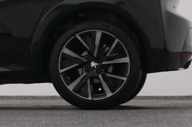 Peugeot 208 (2022) thumbnail 40