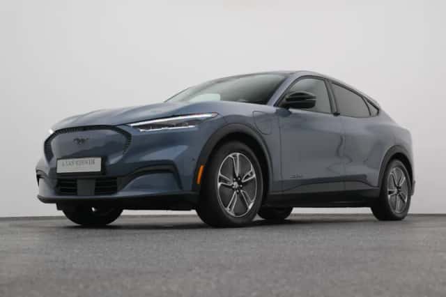 Ford Mustang (2024) thumbnail 16