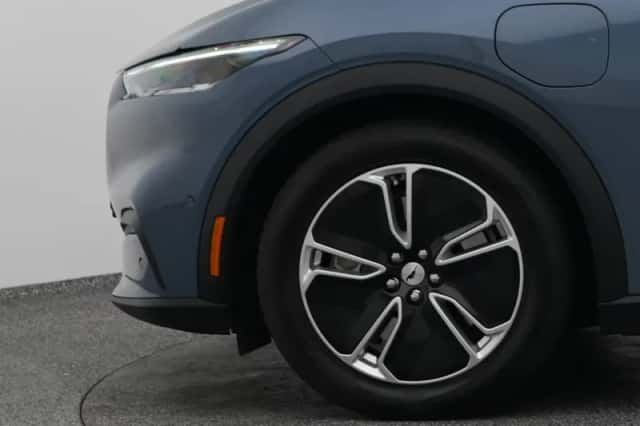 Ford Mustang (2024) thumbnail 22