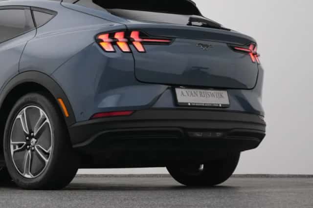 Ford Mustang (2024) thumbnail 23