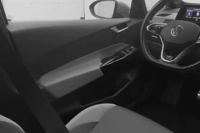 Volkswagen ID.3 (2020) thumbnail 12