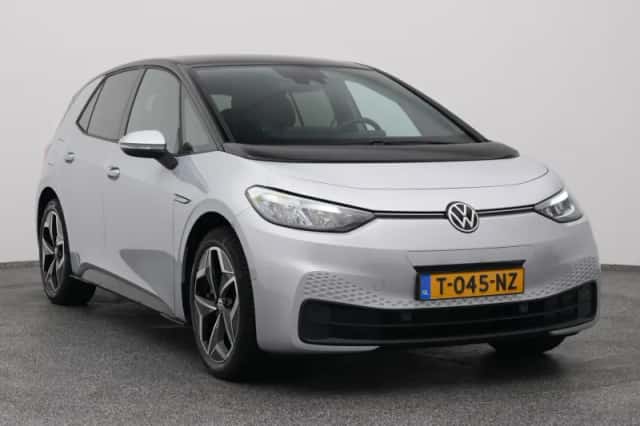 Volkswagen ID.3 (2023) thumbnail 2