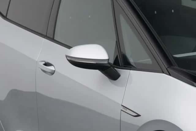 Volkswagen ID.3 (2023) thumbnail 24