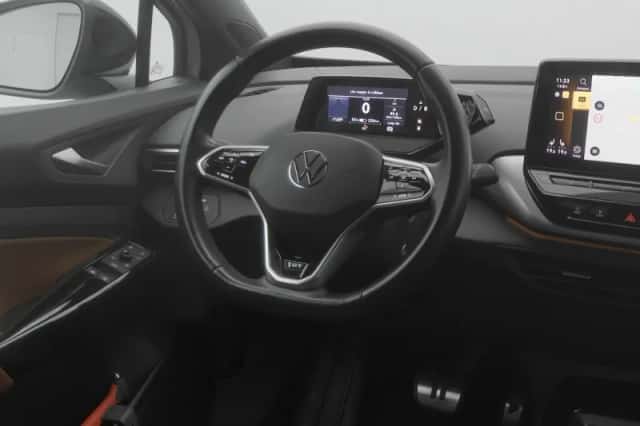 Volkswagen ID.4 (2020) thumbnail 8