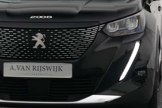 Peugeot 2008 (2022) thumbnail 19