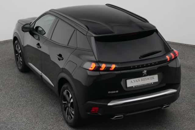 Peugeot 2008 (2022) thumbnail 25