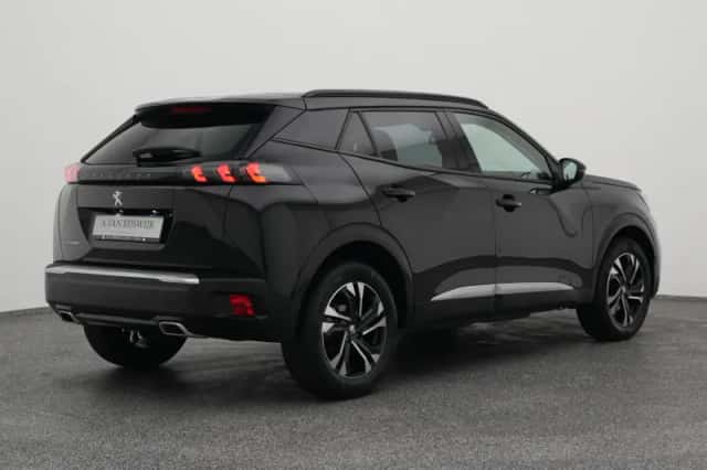 Peugeot 2008 (2022) thumbnail 6