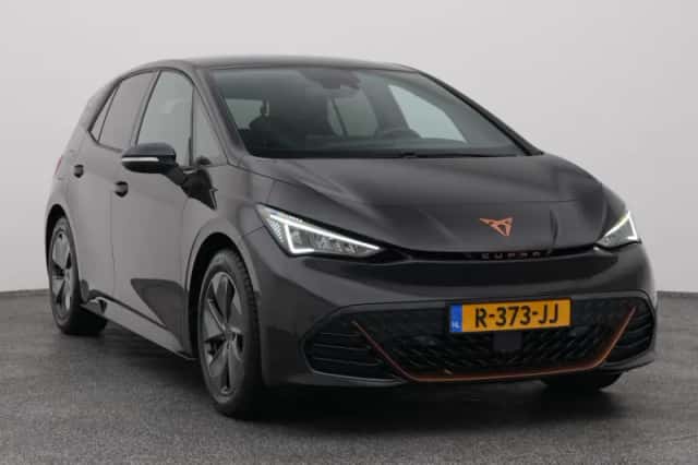CUPRA Born (2022) thumbnail 2