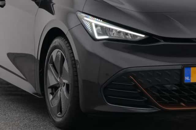 CUPRA Born (2022) thumbnail 18