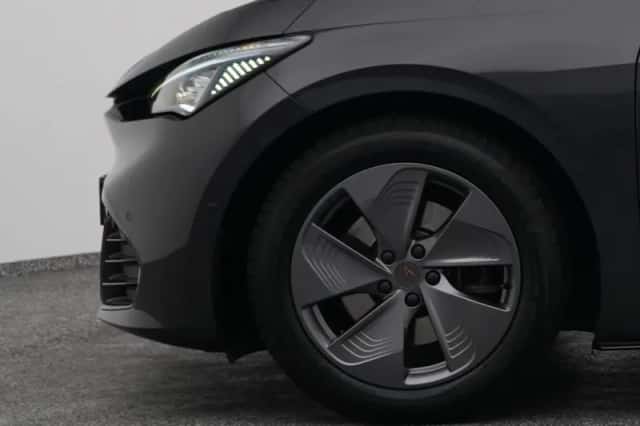 CUPRA Born (2022) thumbnail 22