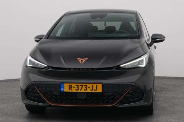 CUPRA Born (2022) thumbnail 10
