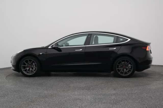 Tesla Model 3 (2019) thumbnail 13