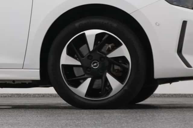 Opel Corsa (2024) thumbnail 43
