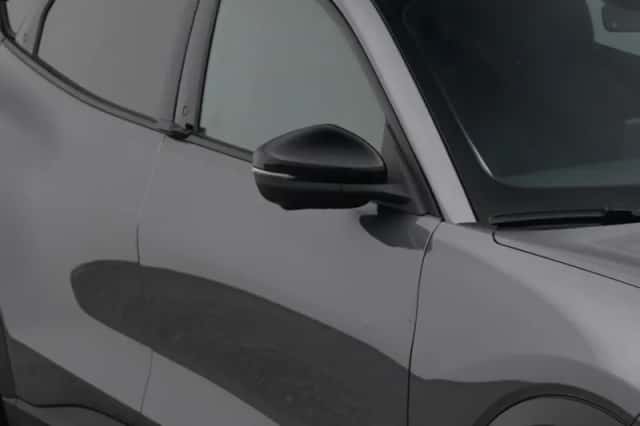 Ford Mustang (2024) thumbnail 24