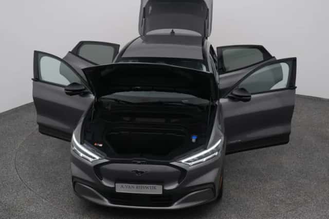 Ford Mustang (2024) thumbnail 28