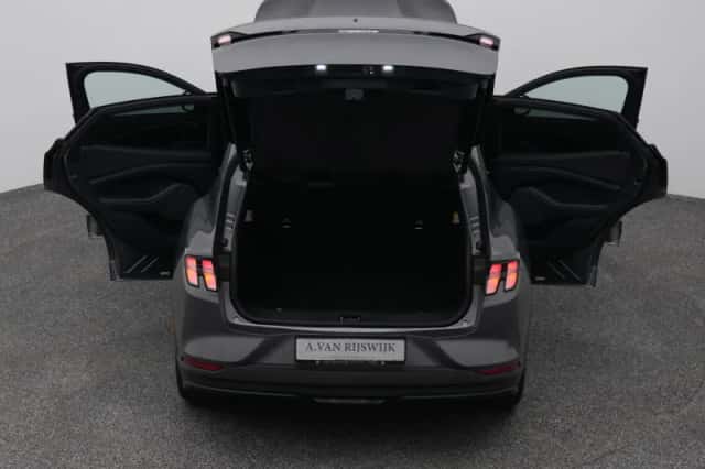 Ford Mustang (2024) thumbnail 30