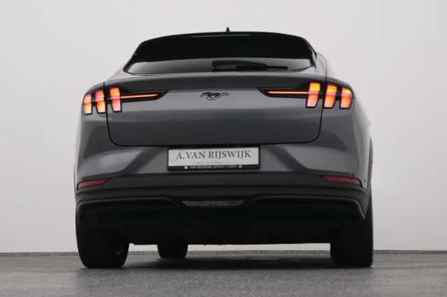 Ford Mustang (2024) thumbnail 37