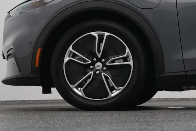 Ford Mustang (2024) thumbnail 40