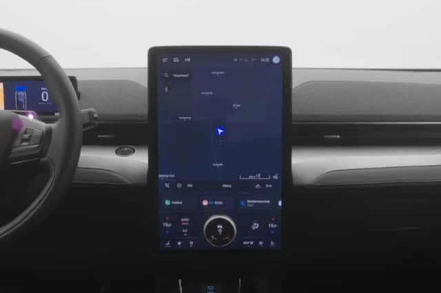 Ford Mustang (2024) thumbnail 9