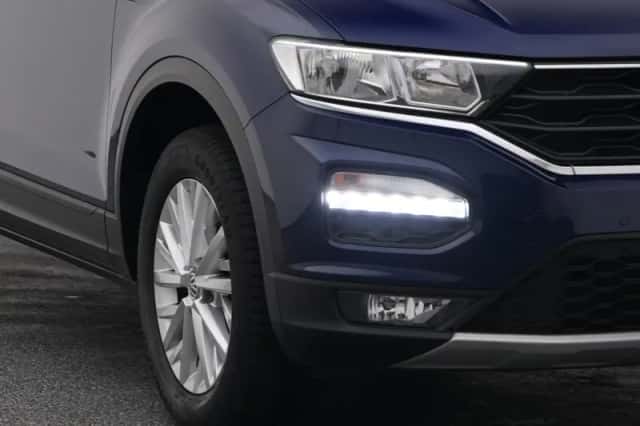 Volkswagen T-Roc (2020) thumbnail 17