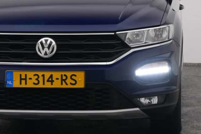 Volkswagen T-Roc (2020) thumbnail 19