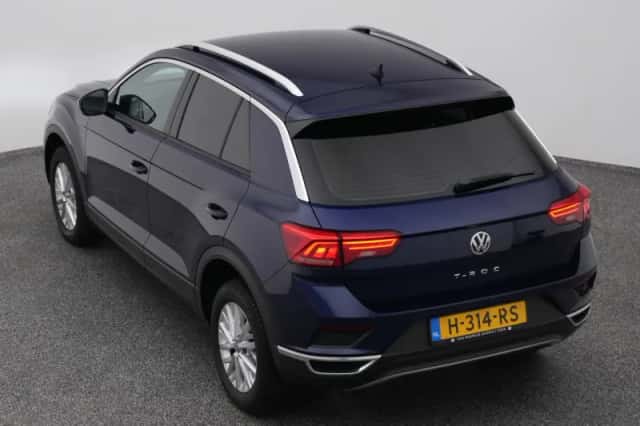 Volkswagen T-Roc (2020) thumbnail 25