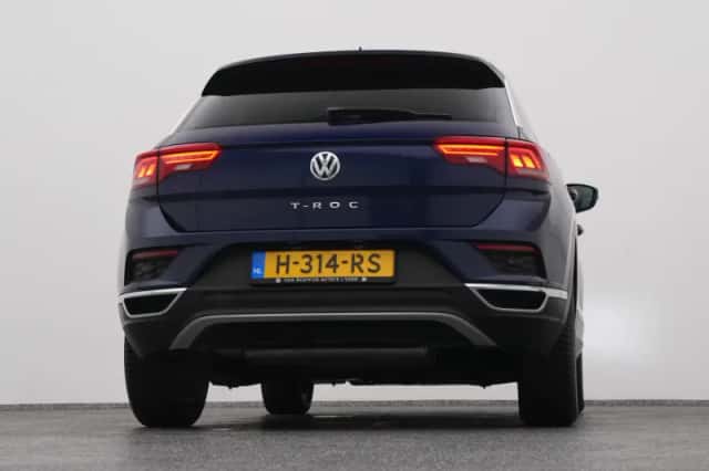 Volkswagen T-Roc (2020) thumbnail 36