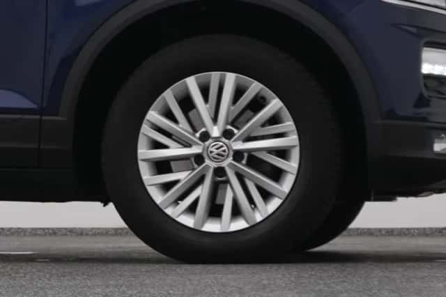 Volkswagen T-Roc (2020) thumbnail 42