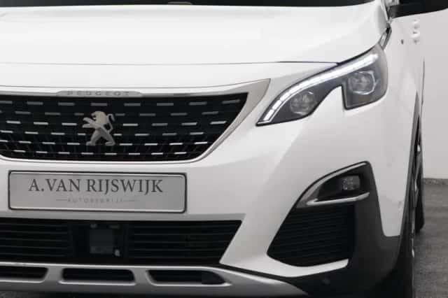 Peugeot 3008 (2020) thumbnail 19