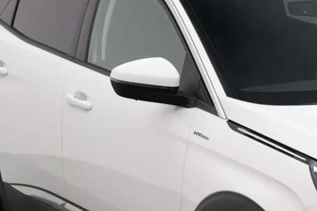 Peugeot 3008 (2020) thumbnail 23