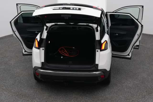 Peugeot 3008 (2020) thumbnail 29