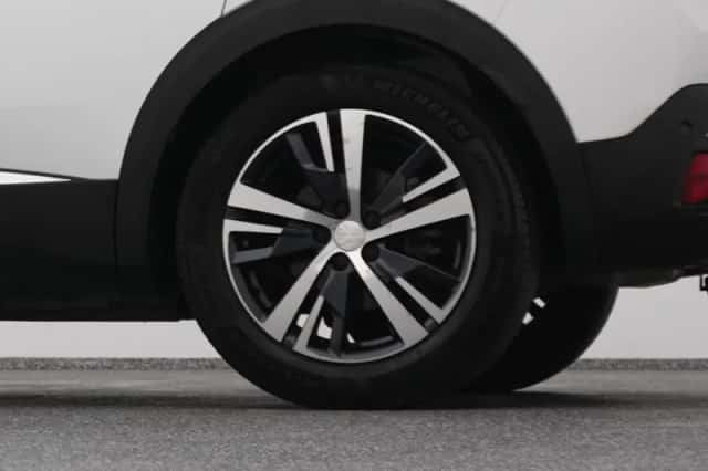 Peugeot 3008 (2020) thumbnail 40