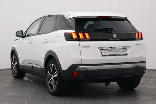 Peugeot 3008 (2020) thumbnail 5